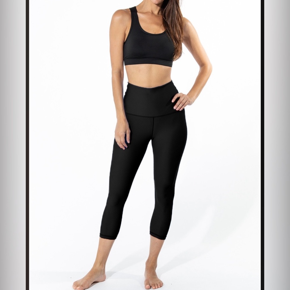 Silver Icing Black Crops